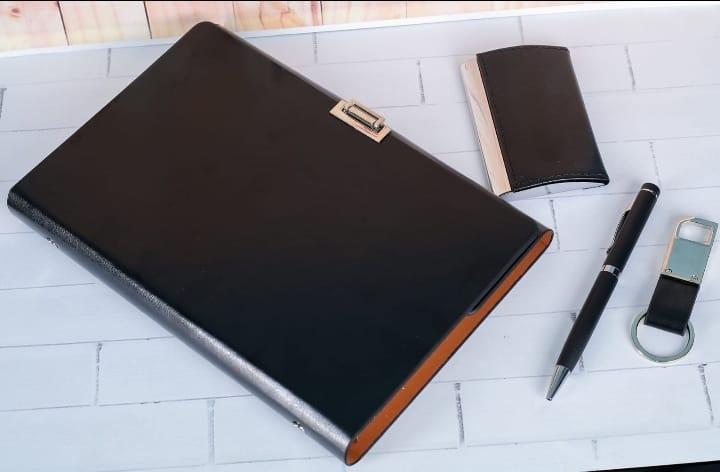 Executive Gift Sets 4 in 1 - Image 4